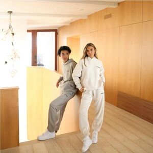 Erewhon Standard Collection Sweatpants, Lychee, Small